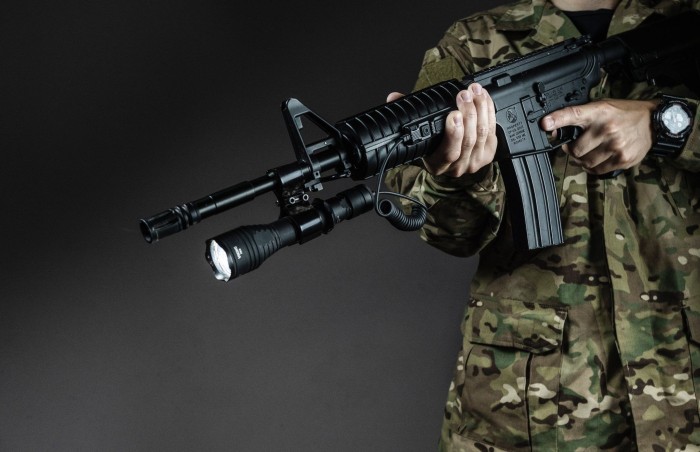 Mocowanie latarki do broni ARMYTEK AWM-02