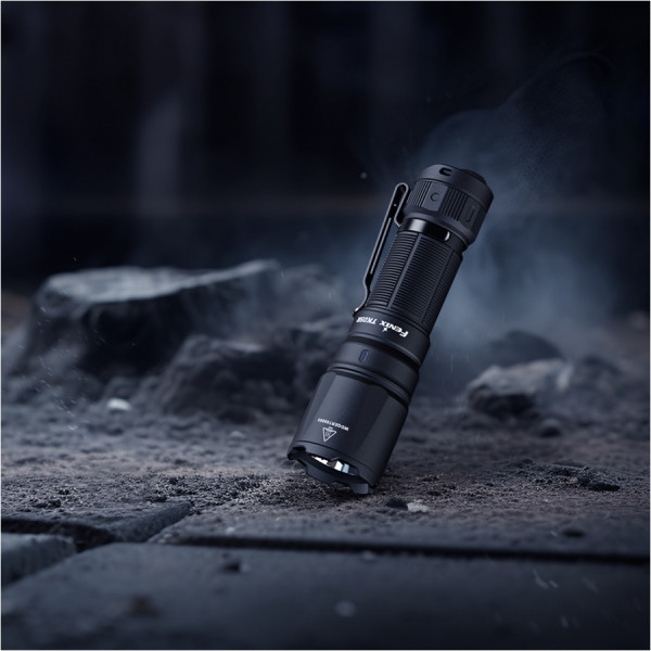 Fenix TK05R latarka taktyczna 1000 lm