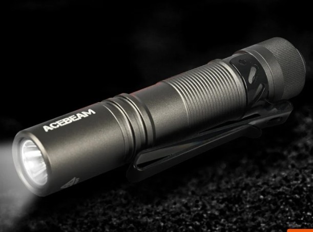 ACEBEAM Pokelit AA 6500K 1000 lm, szara