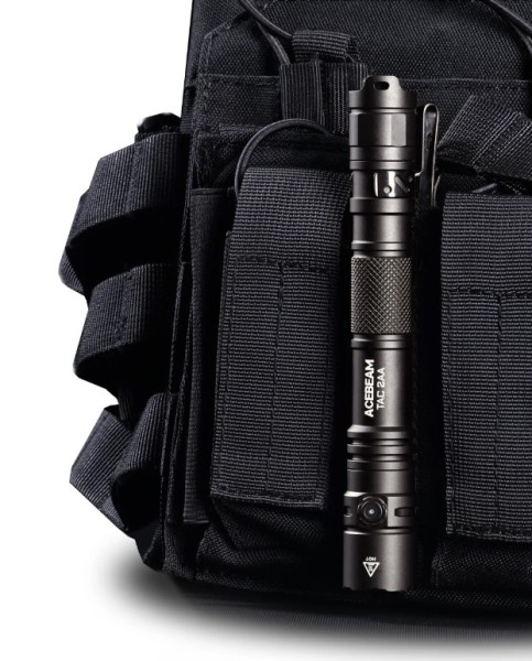 Latarka ACEBEAM TAC 2AA 6500K 1600 lm 181 m Czarna