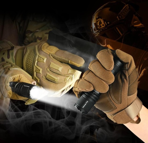 ACEBEAM P16 latarka taktyczna 1800 lm 484 m czarna