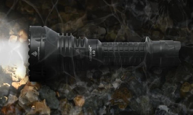 ACEBEAM L19 2.0 SFT40 2200 lm 1083 m