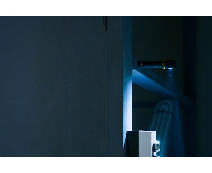 Latarka ARMYTEK Elf C2 światło Białe - 1100lm