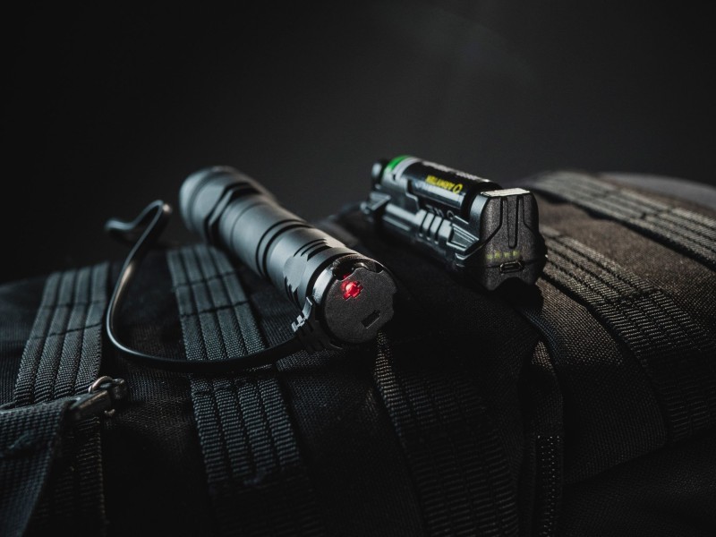 Armytek Dobermann Pro latarka 1400 lm ciepłe światło