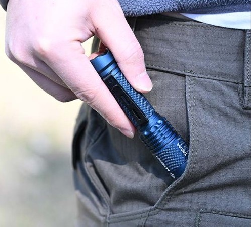 Acebeam TAC AA 2.0 BLUE 900lm 360m 6500K