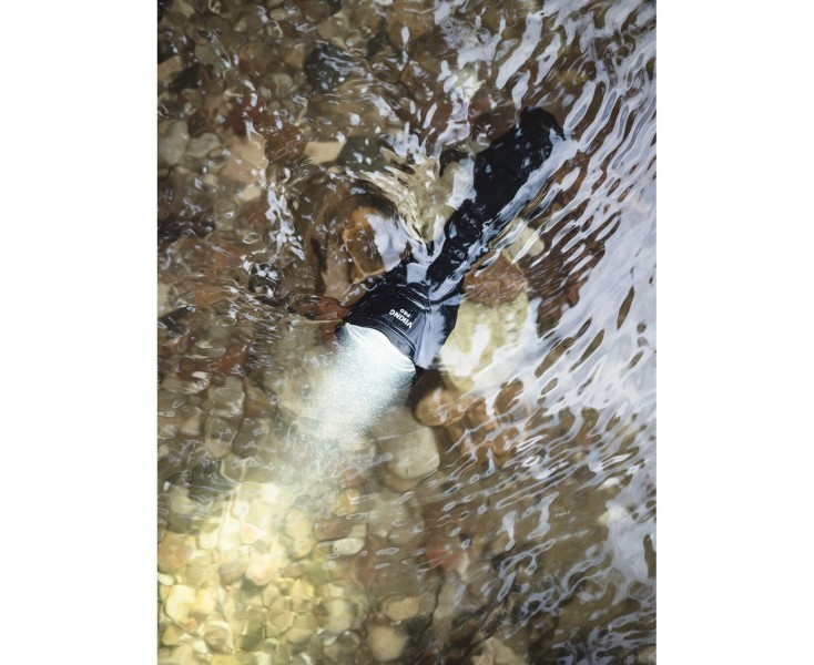 ARMYTEK Viking Pro Warm 2050 lm latarka taktyczna