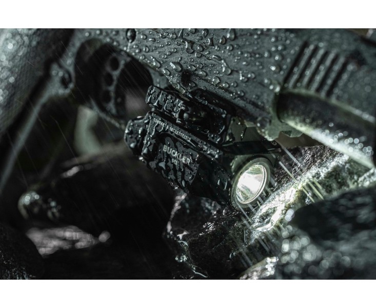 Latarka ARMYTEK Buckler M1, białe światło 700 lm