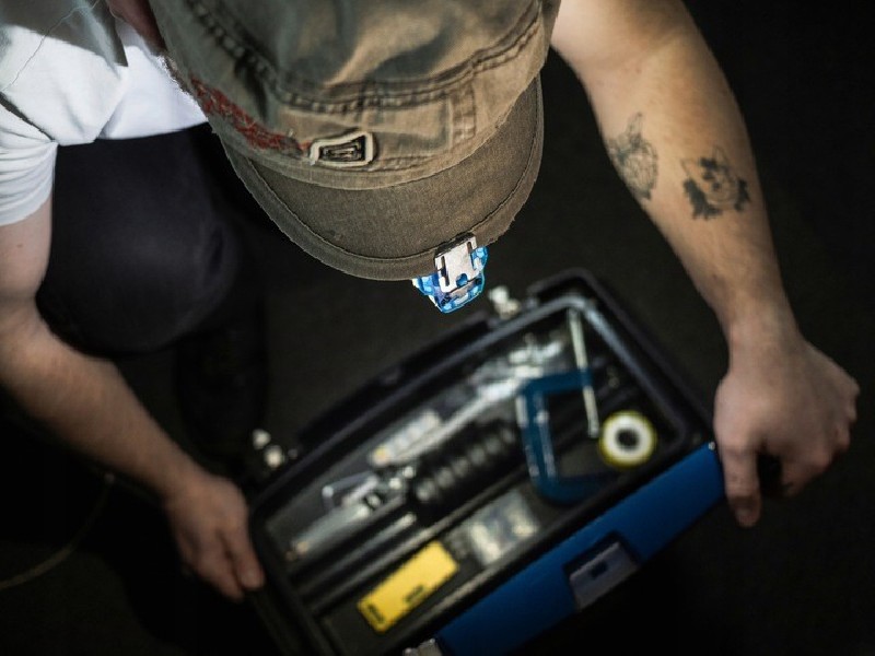 Latarka Armytek Crystal Blue 150 lm białe i czerwone