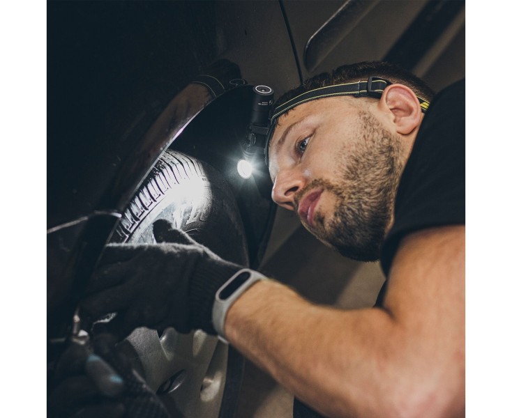 Latarka Armytek Wizard C2 Pro 2500 lm, czarny