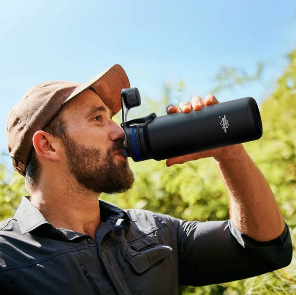 Butelka z filtrem Membrane Solutions C3 900 ml Czarna