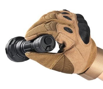 Latarka ACEBEAM P18 5000lm 629m 6500K Czarna 2