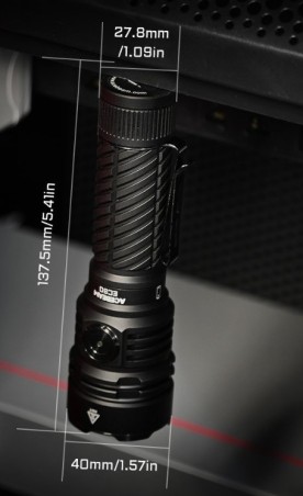 Acebeam EC90 latarka 4300 lm 573 m 6500K czarna