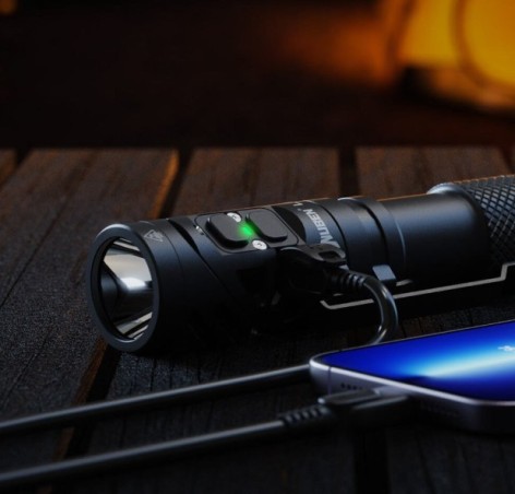 WUBEN L1 latarka LED 2000 lm 350 m IP68 powerbank