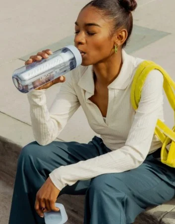 Butelka na wodę z filtrem LifeStraw Go 2.0 0.65L Clear - Przezroczysta