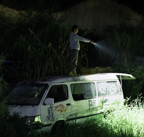 Latarka diodowa WUBEN X2 Szara - 2500lm 146m