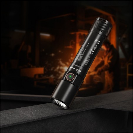 Latarka diodowa iskrobezpieczna Fenix WF30RE - 300lm 149m