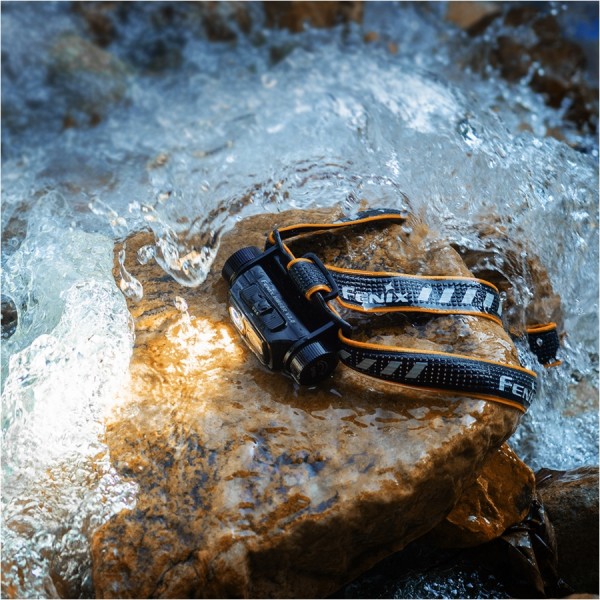 Latarka diodowa czołowa Fenix HM60R V2.0 Czarna...