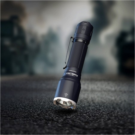 Latarka diodowa taktyczna Fenix TK17 Czarna  - 3600lm 330m