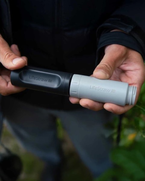 Adapter z wkładem węglowym LifeStraw do filtrów...