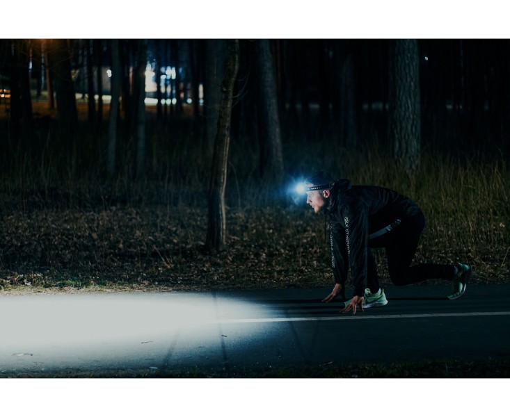 ARMYTEK Elf C1 ciepłe światło 1000 lm