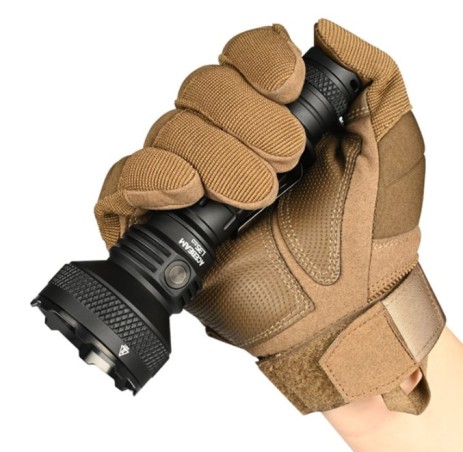 Latarka diodowa ACEBEAM L35 2.0 Światło Białe 4000K Czarna - 5000lm 650m