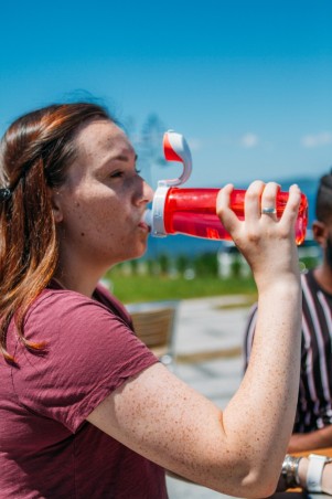 Butelka tritanowa Nalgene On-The-Fly Sustain 650ml - Frost Coral Cap