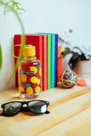 Butelka tritanowa na wodę Nalgene Narrow Mouth Sustain 500ml - Pineapples