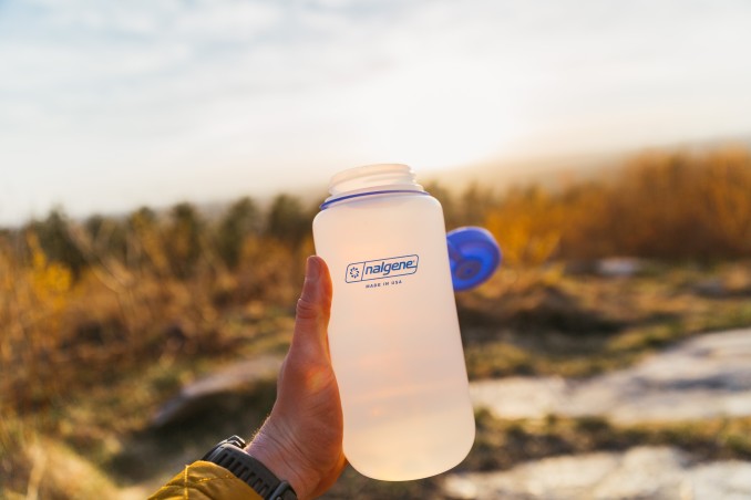 Butelka na wodę Nalgene Wide Mouth Sustain HDPE 900ml - White