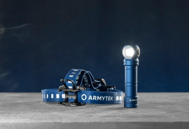 Latarka ARMYTEK Wizard C2 Pro Max LR Finland Edition Światło Białe  - 4150lm 181m