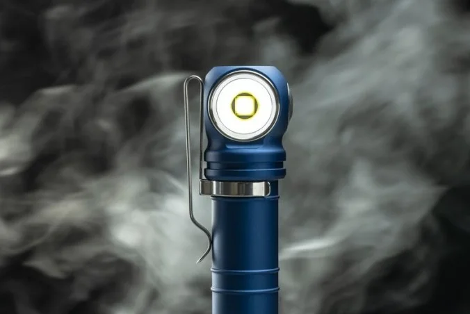 Latarka ARMYTEK Wizard C2 Pro Max LR Finland Edition Światło Białe  - 4150lm 181m