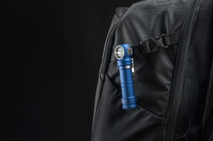 Latarka ARMYTEK Wizard C2 Pro Max LR Finland Edition Światło Białe  - 4150lm 181m