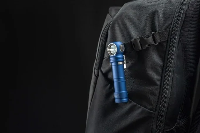 Latarka ARMYTEK Wizard C2 Pro Max LR Finland Edition Światło Białe  - 4150lm 181m