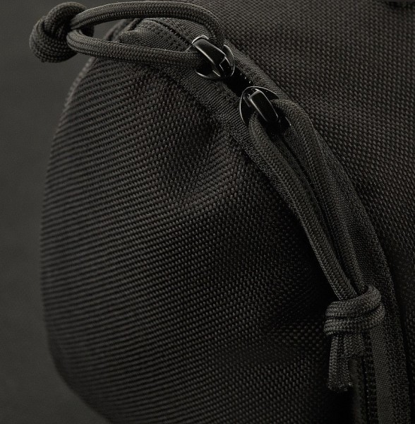 Kosmetyczka M-TAC czarna 600D