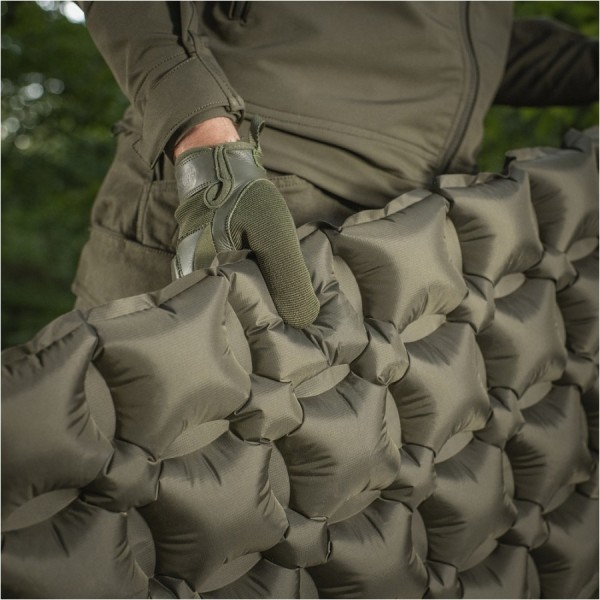 Karimata dmuchana M-TAC 195x120 Olive