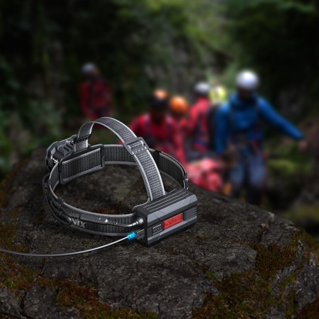 Latarka czołowa Fenix HP35R Światło Białe - 4000lm 450m