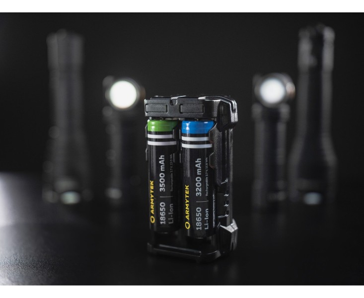 ARMYTEK Handy C2 VE ładowarka do akumulatorów 2ch