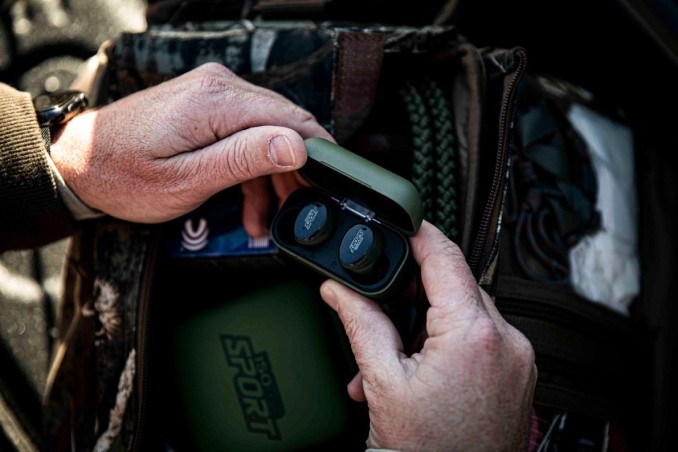 ISOtunes Caliber aktywne zatyczki ochronne