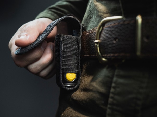 Latarka ARMYTEK Prime C1 Pro ciepłe światło 930 lm