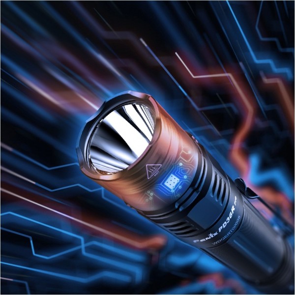 Latarka diodowa Fenix PD36R Pro 2800 lm