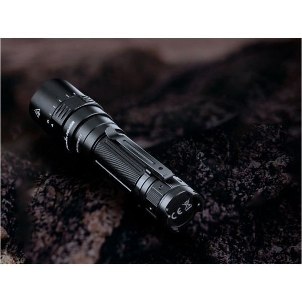 Latarka Fenix PD40R V2.0 3000 lm