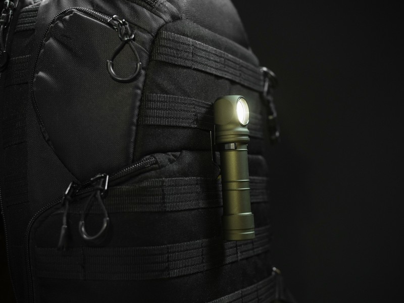 Latarka ARMYTEK Wizard C2 Pro Max 4000 lm oliwkowa