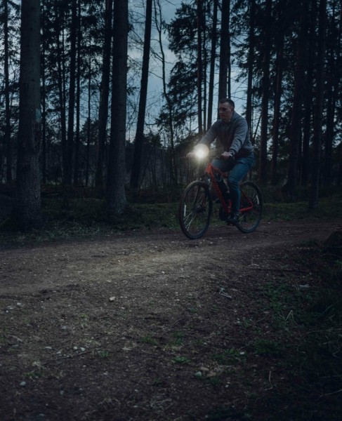 Latarka ARMYTEK Wizard C2 WR światło Białe i Czerwone - 1020lm