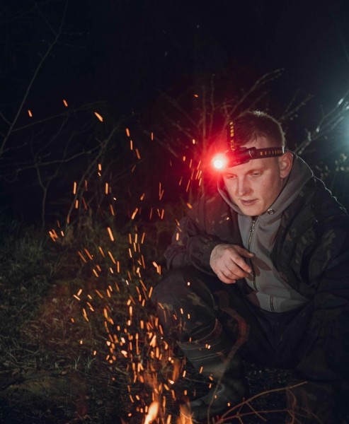 Latarka ARMYTEK Wizard C2 WR światło Białe i Czerwone - 1020lm