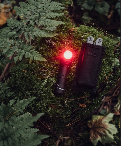 Latarka ARMYTEK Wizard C2 WR światło Białe i Czerwone - 1020lm