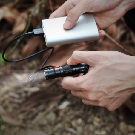 Latarka Fenix E09R 600 lm USB-C IP68