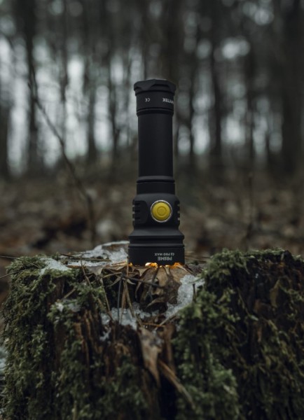 Latarka ARMYTEK Prime C2 Pro Max 4000 lm, neutralne białe