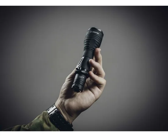 Latarka ARMYTEK Viking Pro Magnet 2200lm
