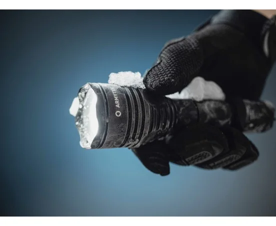 Latarka ARMYTEK Viking Pro Magnet 2200lm