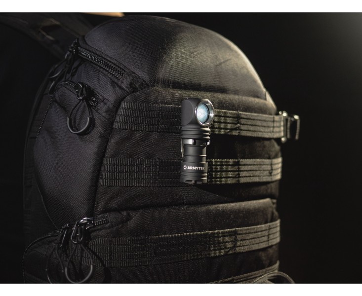 Latarka ARMYTEK Wizard C1 Pro 930 lm ciepła