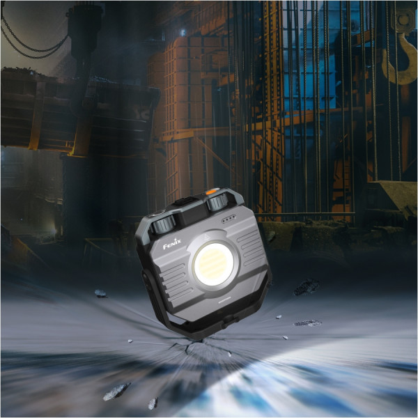 FENIX CL28R latarka diodowa 2000 lm